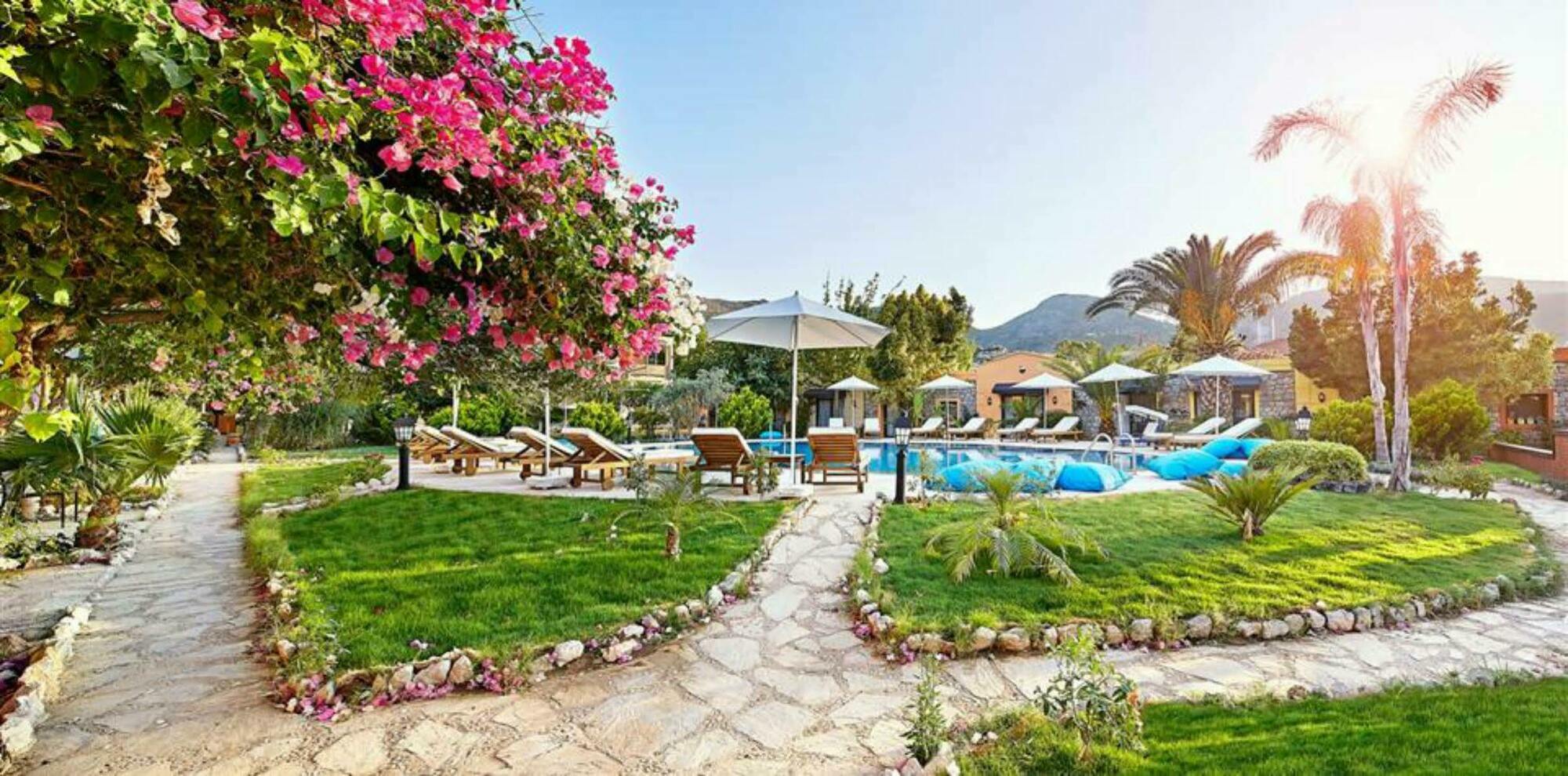 Fi Light Solto Boutique Beach Hotel 셀리미예 외부 사진